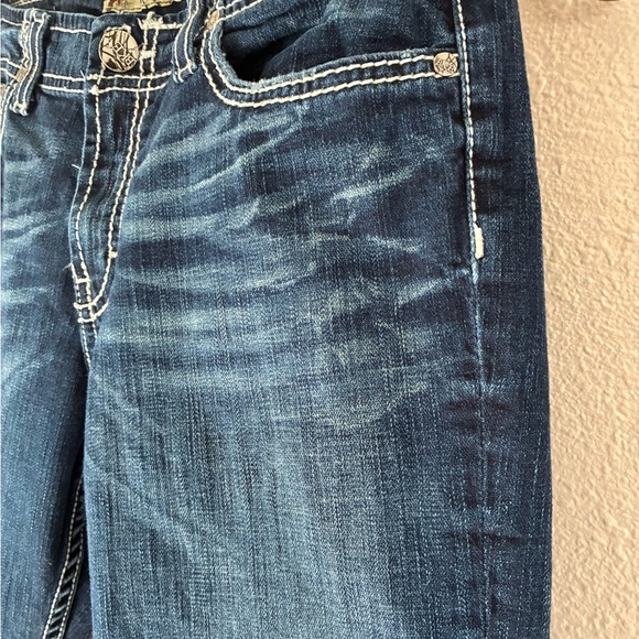 BKE Wendi Boot Cut Jeans - Picture 9 of 14